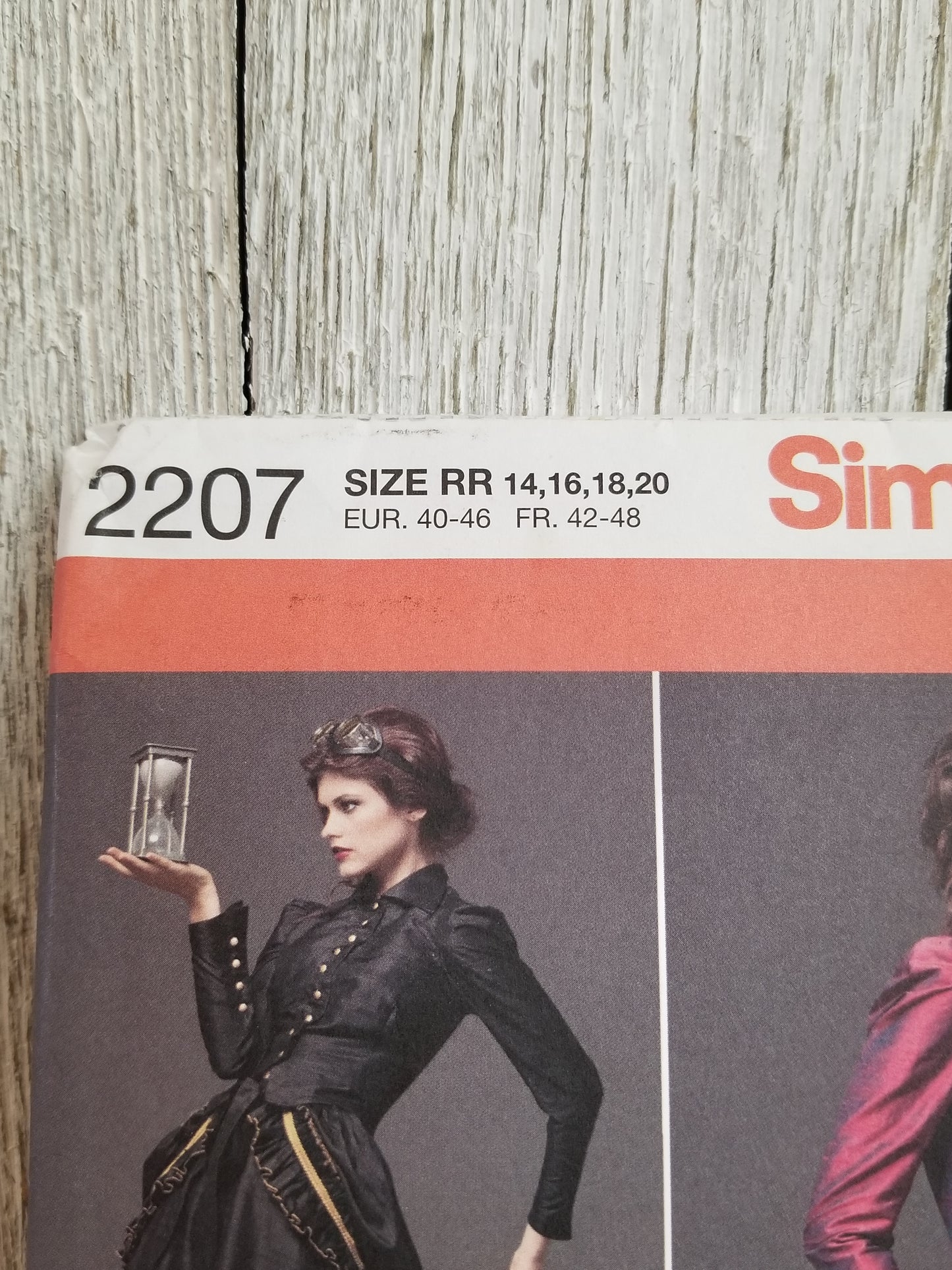 Simplicity 2207 Steam Punk Gowns Halloween Costumes Pattern Size HH6-12 RR 14-20 UNCUT FF